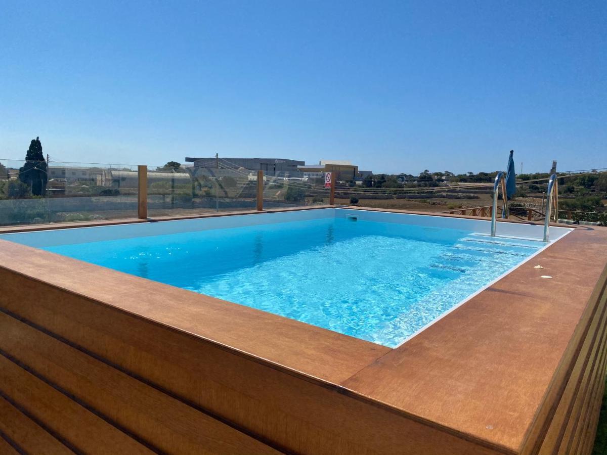 Tal-Karmnu Entire House With Private Heated Pool And Jacuzzi Villa Kirkop Eksteriør billede